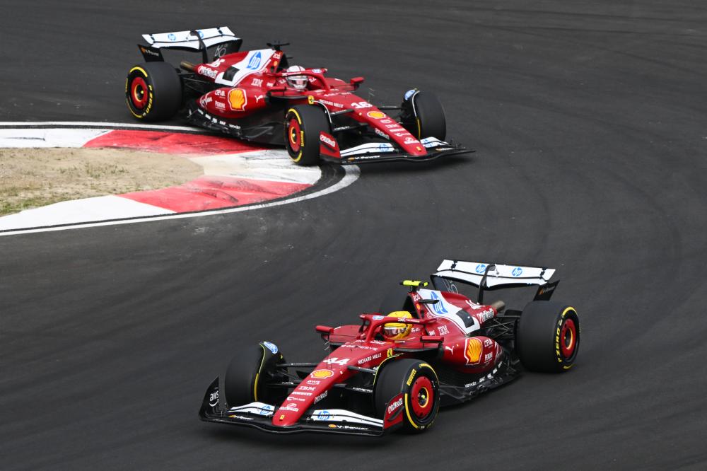 看球直播:无缘季后赛,马刺引爆联盟,巅峰伦纳德,要联手文班.